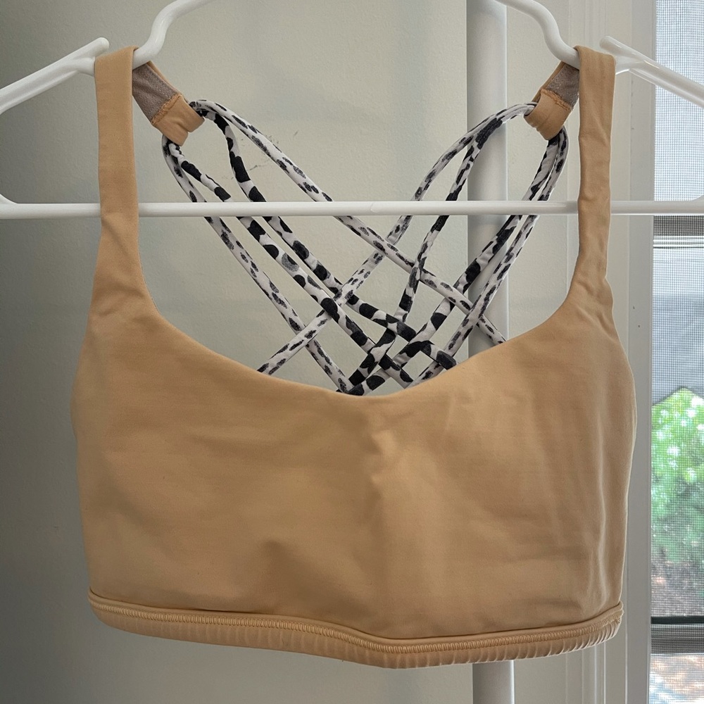 Lululemon Athletica Free to Be Bra